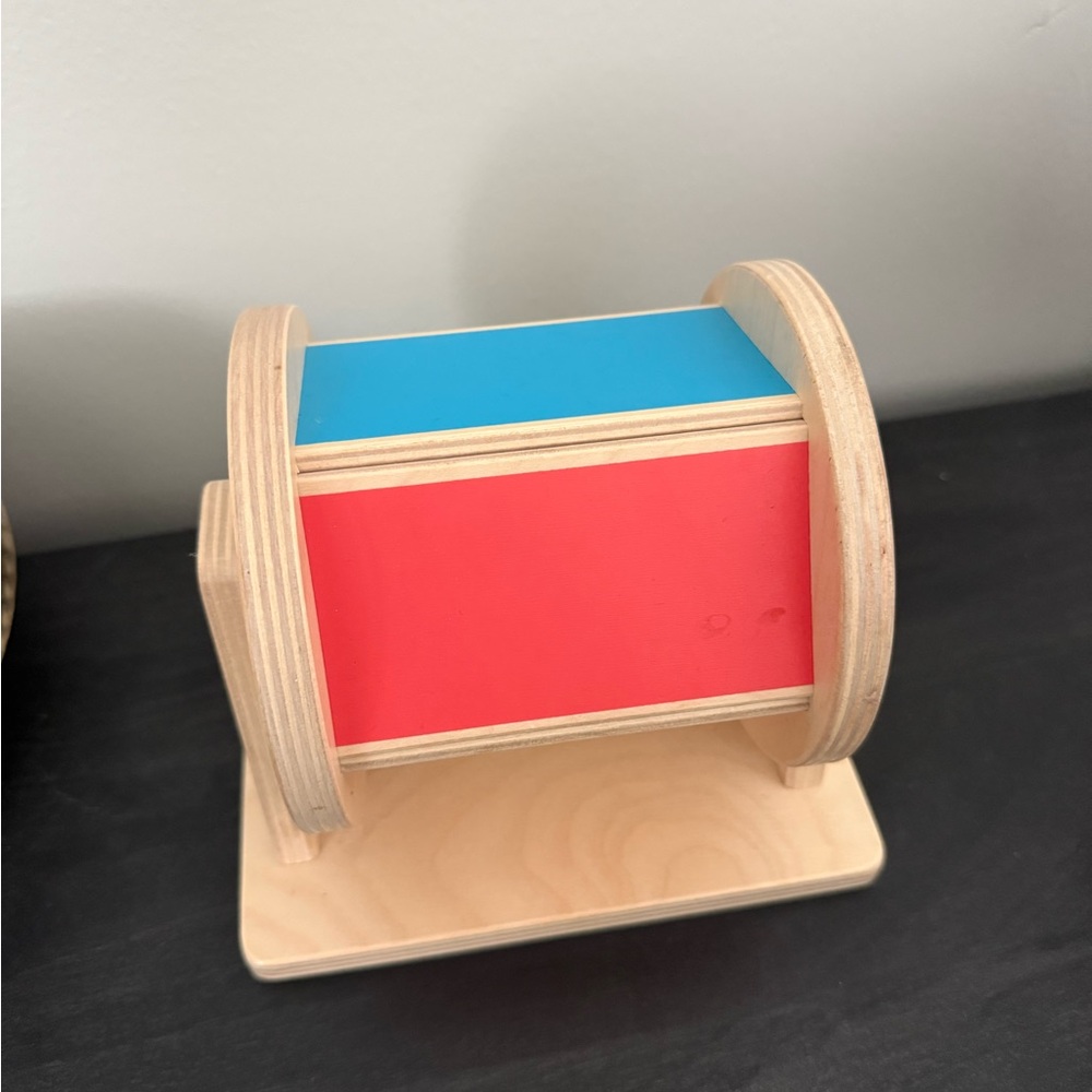 LOVEVERY Rainbow Wooden Spinner
